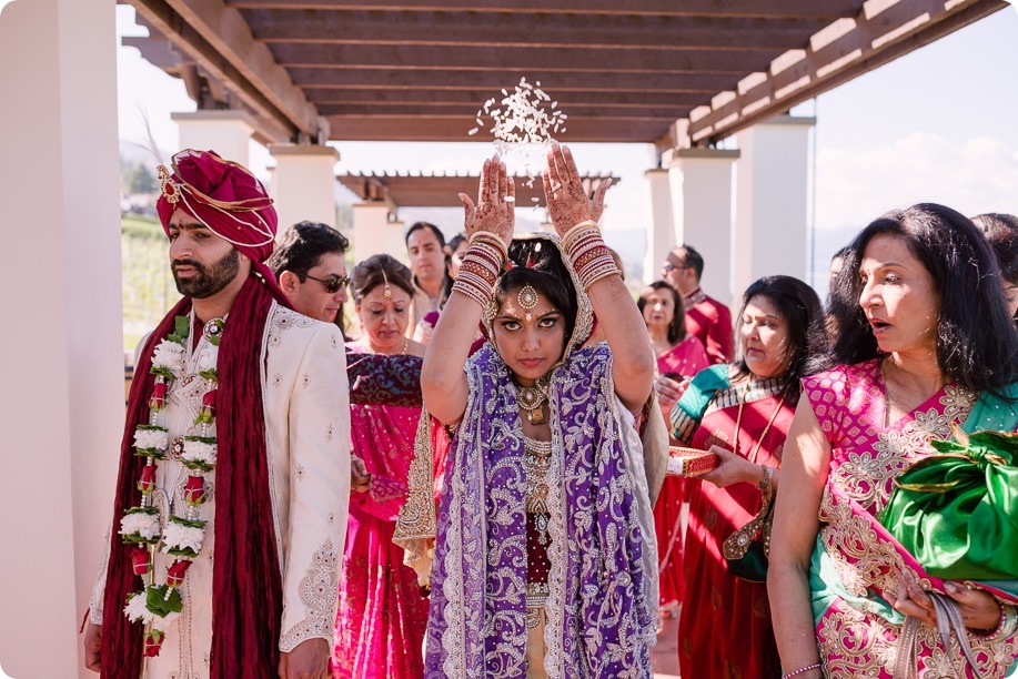 Hindu-wedding-ceremony_Kelowna_Cedar-Creek_Sparkling-Hill_214_by-Kevin-Trowbridge