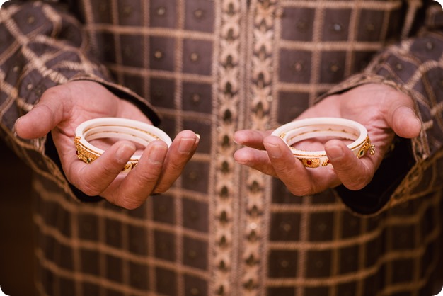 Hindu-wedding-ceremony_Kelowna_Cedar-Creek_Sparkling-Hill_21_by-Kevin-Trowbridge