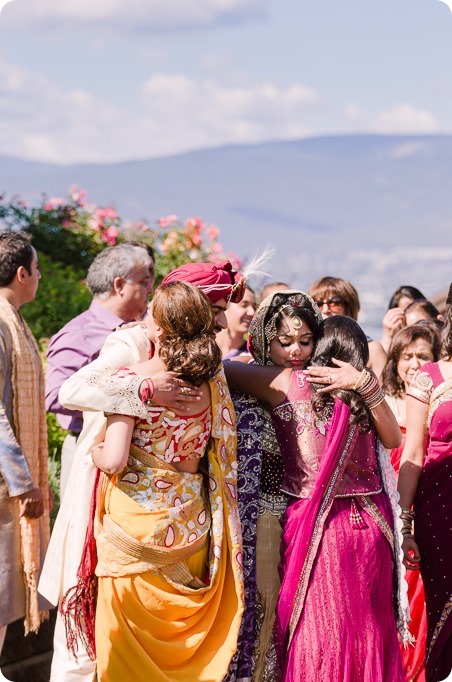 Hindu-wedding-ceremony_Kelowna_Cedar-Creek_Sparkling-Hill_223_by-Kevin-Trowbridge