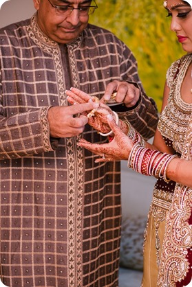 Hindu-wedding-ceremony_Kelowna_Cedar-Creek_Sparkling-Hill_22_by-Kevin-Trowbridge