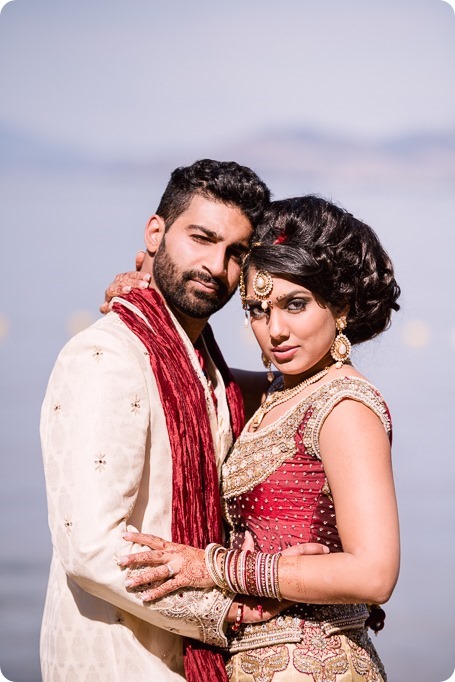 Hindu-wedding-ceremony_Kelowna_Cedar-Creek_Sparkling-Hill_252_by-Kevin-Trowbridge