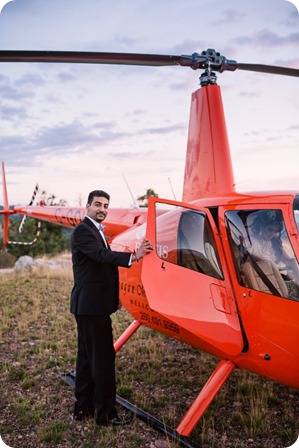 Hindu-wedding-ceremony_Kelowna_Cedar-Creek_Sparkling-Hill_320_by-Kevin-Trowbridge