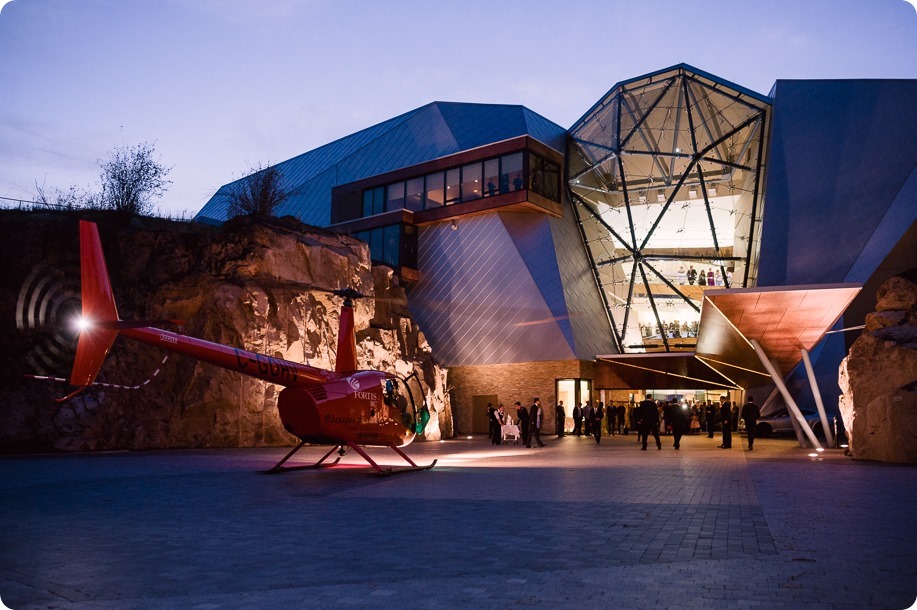 Hindu-wedding-ceremony_Kelowna_Cedar-Creek_Sparkling-Hill_338_by-Kevin-Trowbridge