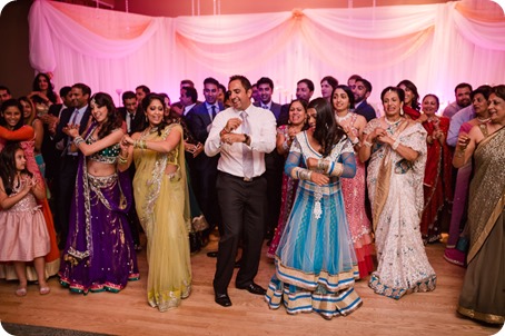 Hindu-wedding-ceremony_Kelowna_Cedar-Creek_Sparkling-Hill_390_by-Kevin-Trowbridge