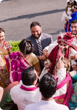 Hindu-wedding-ceremony_Kelowna_Cedar-Creek_Sparkling-Hill_67_by-Kevin-Trowbridge