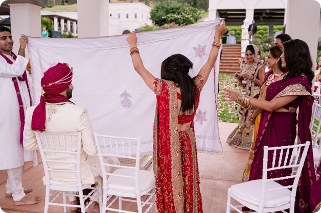 Hindu-wedding-ceremony_Kelowna_Cedar-Creek_Sparkling-Hill_98_by-Kevin-Trowbridge