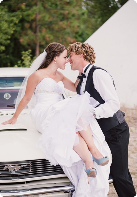 Kelowna-wedding-photography_Summerhill-Winery_classic-mustang_97_by-Kevin-Trowbridge