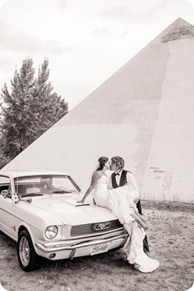 Kelowna-wedding-photography_Summerhill-Winery_classic-mustang_98_by-Kevin-Trowbridge