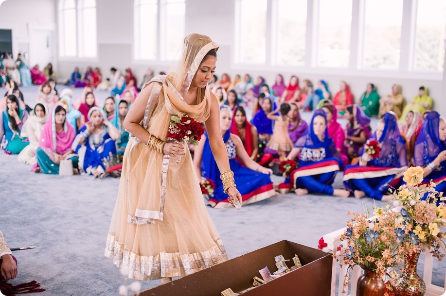 Sikh-Indian-wedding_Kelowna-Temple_Sparkling-Hill_136_by-Kevin-Trowbridge