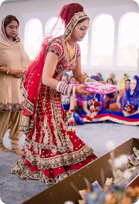 Sikh-Indian-wedding_Kelowna-Temple_Sparkling-Hill_139_by-Kevin-Trowbridge