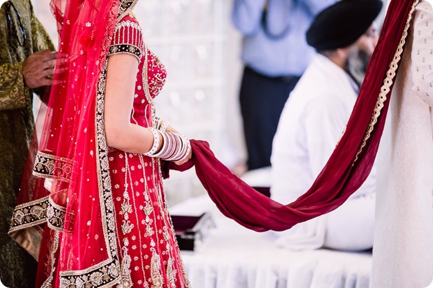 Sikh-Indian-wedding_Kelowna-Temple_Sparkling-Hill_156_by-Kevin-Trowbridge