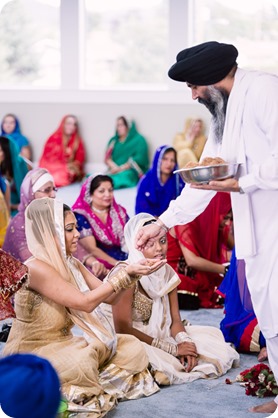 Sikh-Indian-wedding_Kelowna-Temple_Sparkling-Hill_188_by-Kevin-Trowbridge