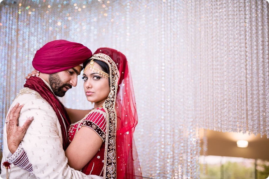 Sikh-Indian-wedding_Kelowna-Temple_Sparkling-Hill_230_by-Kevin-Trowbridge