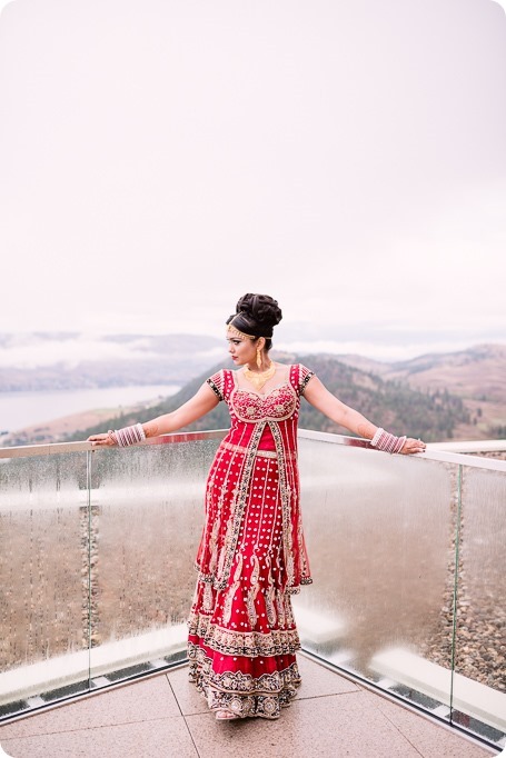 Sikh-Indian-wedding_Kelowna-Temple_Sparkling-Hill_27_by-Kevin-Trowbridge