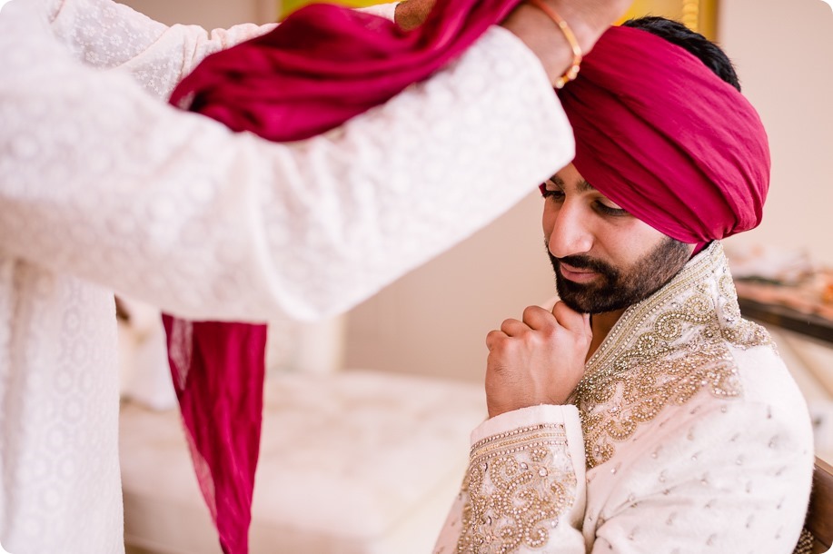 Sikh-Indian-wedding_Kelowna-Temple_Sparkling-Hill_39_by-Kevin-Trowbridge