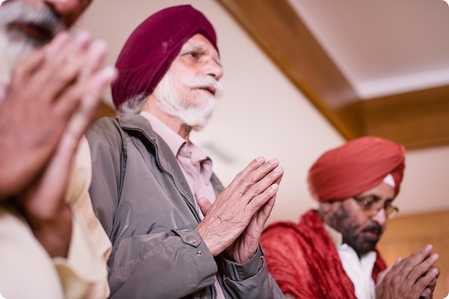 Sikh-Indian-wedding_Kelowna-Temple_Sparkling-Hill_72_by-Kevin-Trowbridge