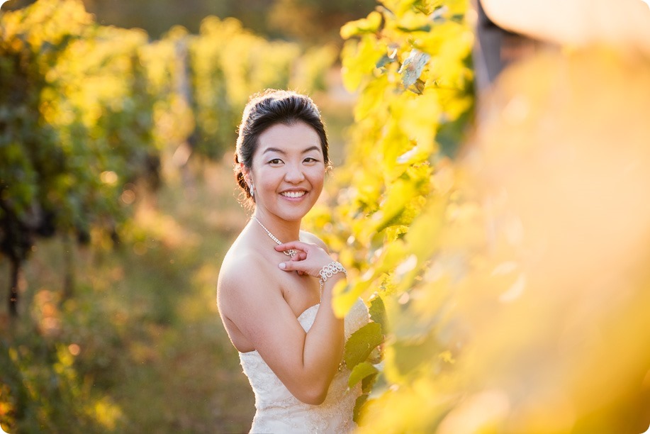 Traditional-Chinese-Tea-Ceremony-Summerhill-wedding-Kelowna-photographer_182_by-Kevin-Trowbridge