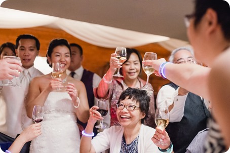 Traditional-Chinese-Tea-Ceremony-Summerhill-wedding-Kelowna-photographer_200_by-Kevin-Trowbridge