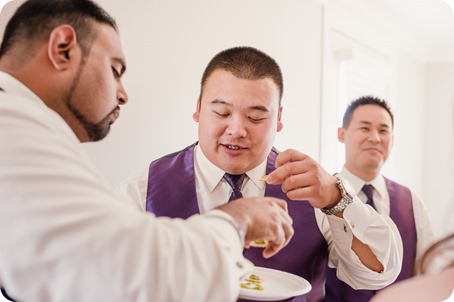 Traditional-Chinese-Tea-Ceremony-Summerhill-wedding-Kelowna-photographer_59_by-Kevin-Trowbridge