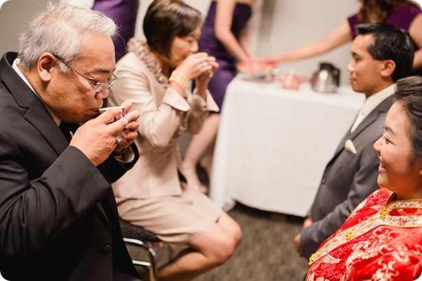 Traditional-Chinese-Tea-Ceremony-Summerhill-wedding-Kelowna-photographer_79_by-Kevin-Trowbridge