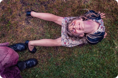 Zombie-engagement-session_walking-dead-attack_father-pandosy_Kelowna-photographer_103_by-Kevin-Trowbridge