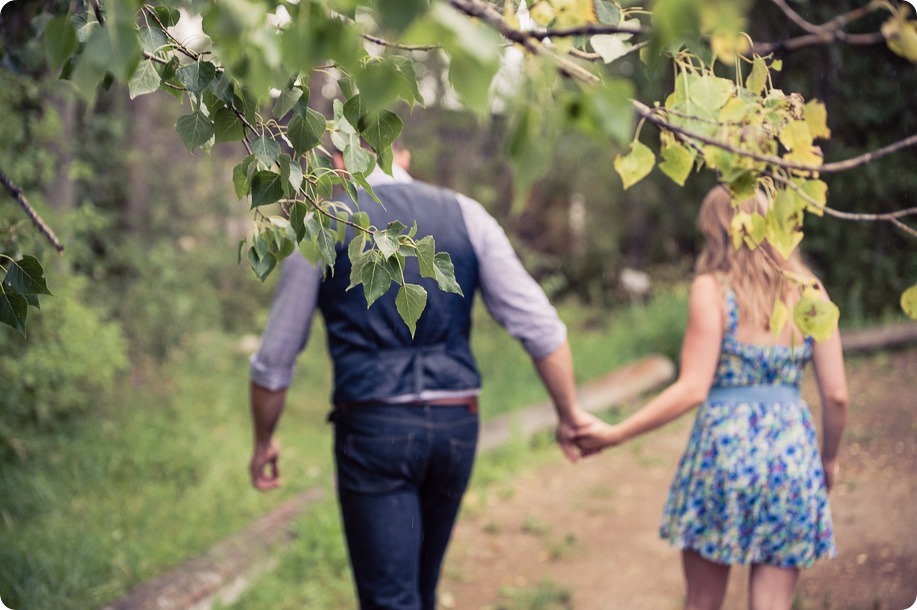 Zombie-engagement-session_walking-dead-attack_father-pandosy_Kelowna-photographer_43_by-Kevin-Trowbridge