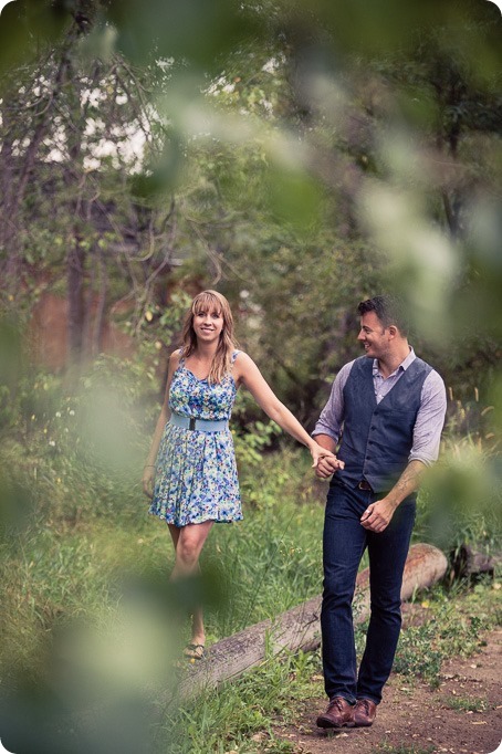 Zombie-engagement-session_walking-dead-attack_father-pandosy_Kelowna-photographer_48_by-Kevin-Trowbridge