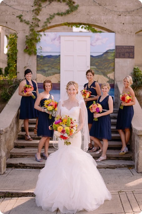 Kaleden-wedding_Linden-Gardens_vineyards-Okanagan-photographer_140135_by-Kevin-Trowbridge