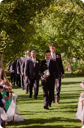 Kaleden-wedding_Linden-Gardens_vineyards-Okanagan-photographer_160254_by-Kevin-Trowbridge