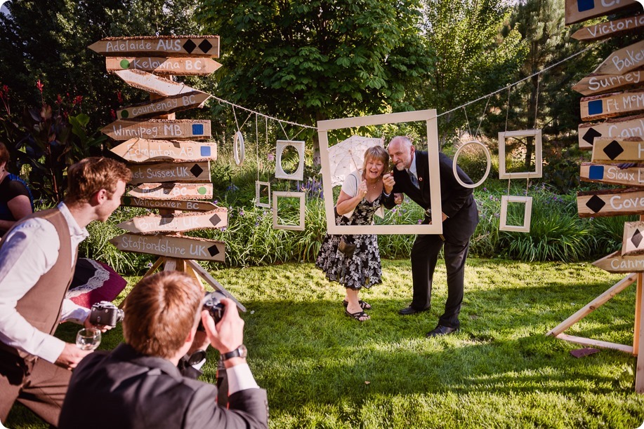 Kaleden-wedding_Linden-Gardens_vineyards-Okanagan-photographer_171249_by-Kevin-Trowbridge