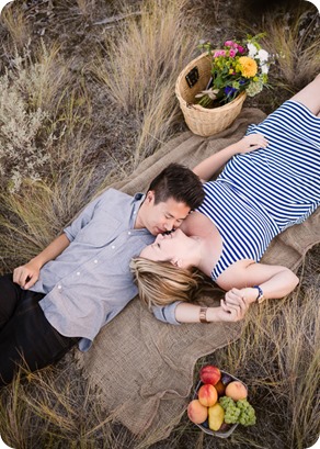 Kelowna-engagement-session_coffee-Knox-Mountain-cruiser-bikes_Okanagan-photographer_113_by-Kevin-Trowbridge