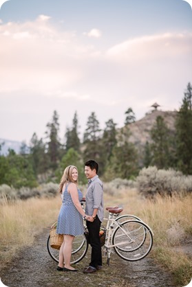 Kelowna-engagement-session_coffee-Knox-Mountain-cruiser-bikes_Okanagan-photographer_127_by-Kevin-Trowbridge