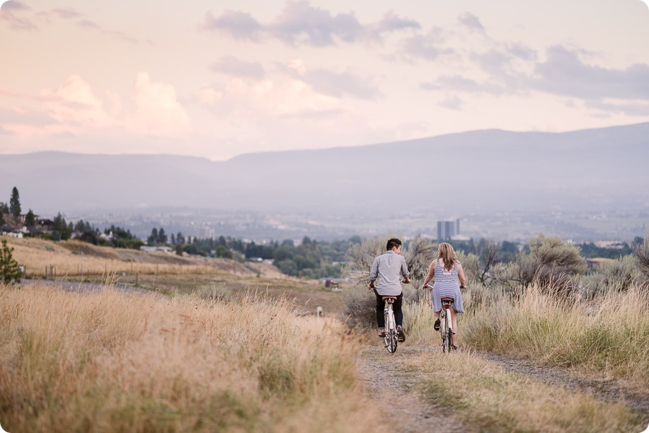 Kelowna-engagement-session_coffee-Knox-Mountain-cruiser-bikes_Okanagan-photographer_134_by-Kevin-Trowbridge