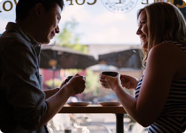 Kelowna-engagement-session_coffee-Knox-Mountain-cruiser-bikes_Okanagan-photographer_21_by-Kevin-Trowbridge