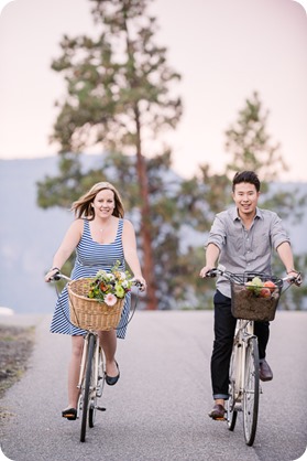 Kelowna-engagement-session_coffee-Knox-Mountain-cruiser-bikes_Okanagan-photographer_70_by-Kevin-Trowbridge