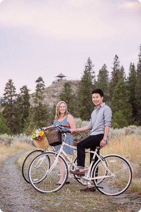 Kelowna-engagement-session_coffee-Knox-Mountain-cruiser-bikes_Okanagan-photographer_82_by-Kevin-Trowbridge