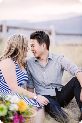 Kelowna-engagement-session_coffee-Knox-Mountain-cruiser-bikes_Okanagan-photographer_98_by-Kevin-Trowbridge