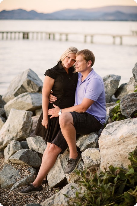 Kelowna-engagement-session_lake-dog-portraits_Okanagan-photographer_121_by-Kevin-Trowbridge