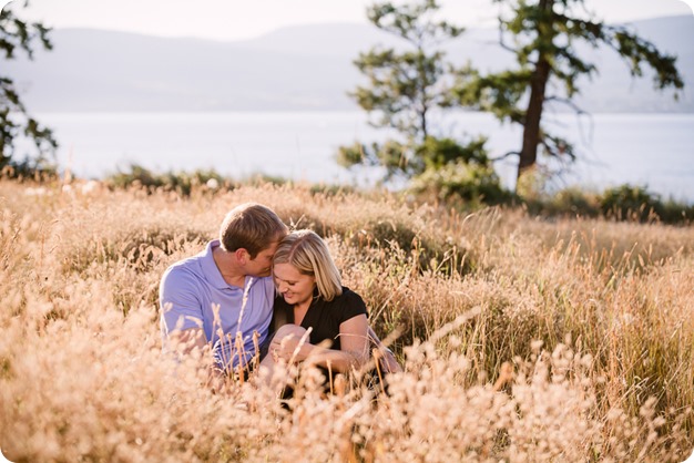 Kelowna-engagement-session_lake-dog-portraits_Okanagan-photographer_26_by-Kevin-Trowbridge