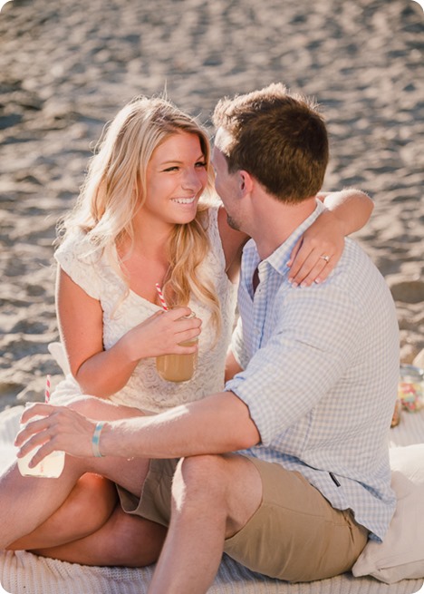 Kelowna-wedding-photographer_Okanagan engagement session_Kal beach_88939_by-Kevin-Trowbridge