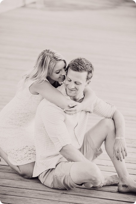 Kelowna-wedding-photographer_Okanagan engagement session_Kal beach_89222_by-Kevin-Trowbridge