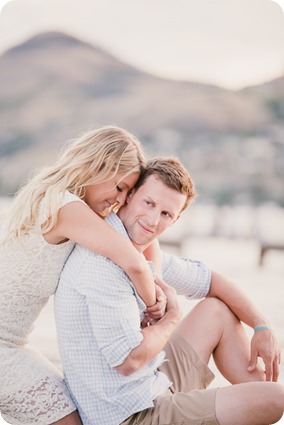 Kelowna-wedding-photographer_Okanagan engagement session_Kal beach_89256_by-Kevin-Trowbridge