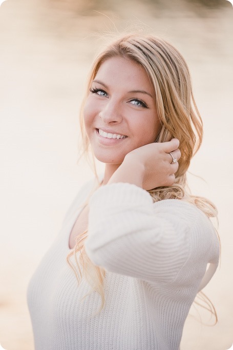 Kelowna-wedding-photographer_Okanagan engagement session_Kal beach_89285_by-Kevin-Trowbridge