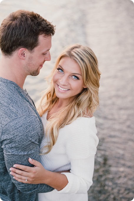 Kelowna-wedding-photographer_Okanagan engagement session_Kal beach_89327_by-Kevin-Trowbridge