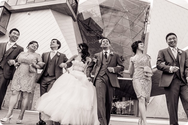 Sparkling-Hill-wedding_glamourous-crystal-decor_Lazaro-bridal-gown_133_by-Kevin-Trowbridge