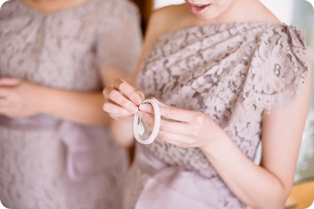 Sparkling-Hill-wedding_glamourous-crystal-decor_Lazaro-bridal-gown_42_by-Kevin-Trowbridge