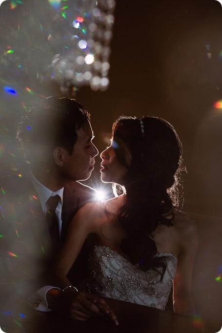 Sparkling-Hill-wedding_glamourous-crystal-decor_Lazaro-bridal-gown_76_by-Kevin-Trowbridge