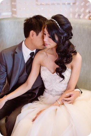 Sparkling-Hill-wedding_glamourous-crystal-decor_Lazaro-bridal-gown_86_by-Kevin-Trowbridge
