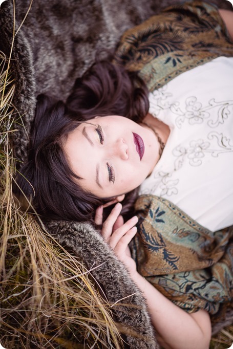 Banff-portraits_moss-forest_Fairmont-bohemian-family-session-newborn_21_by-Kevin-Trowbridge