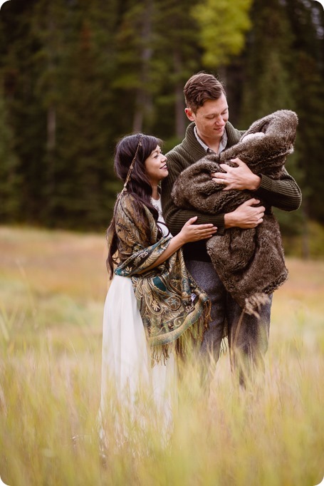 Banff-portraits_moss-forest_Fairmont-bohemian-family-session-newborn_26_by-Kevin-Trowbridge